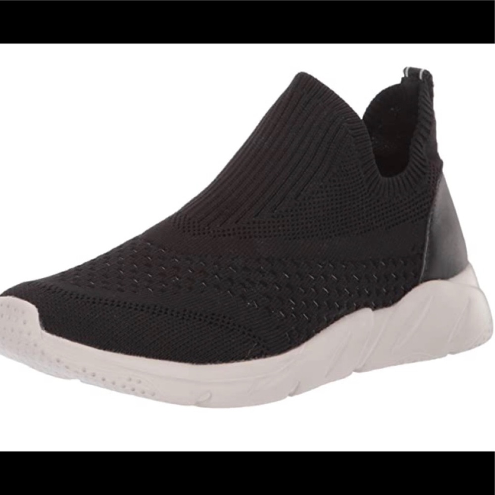 Taryn Rose Athletic Shoe